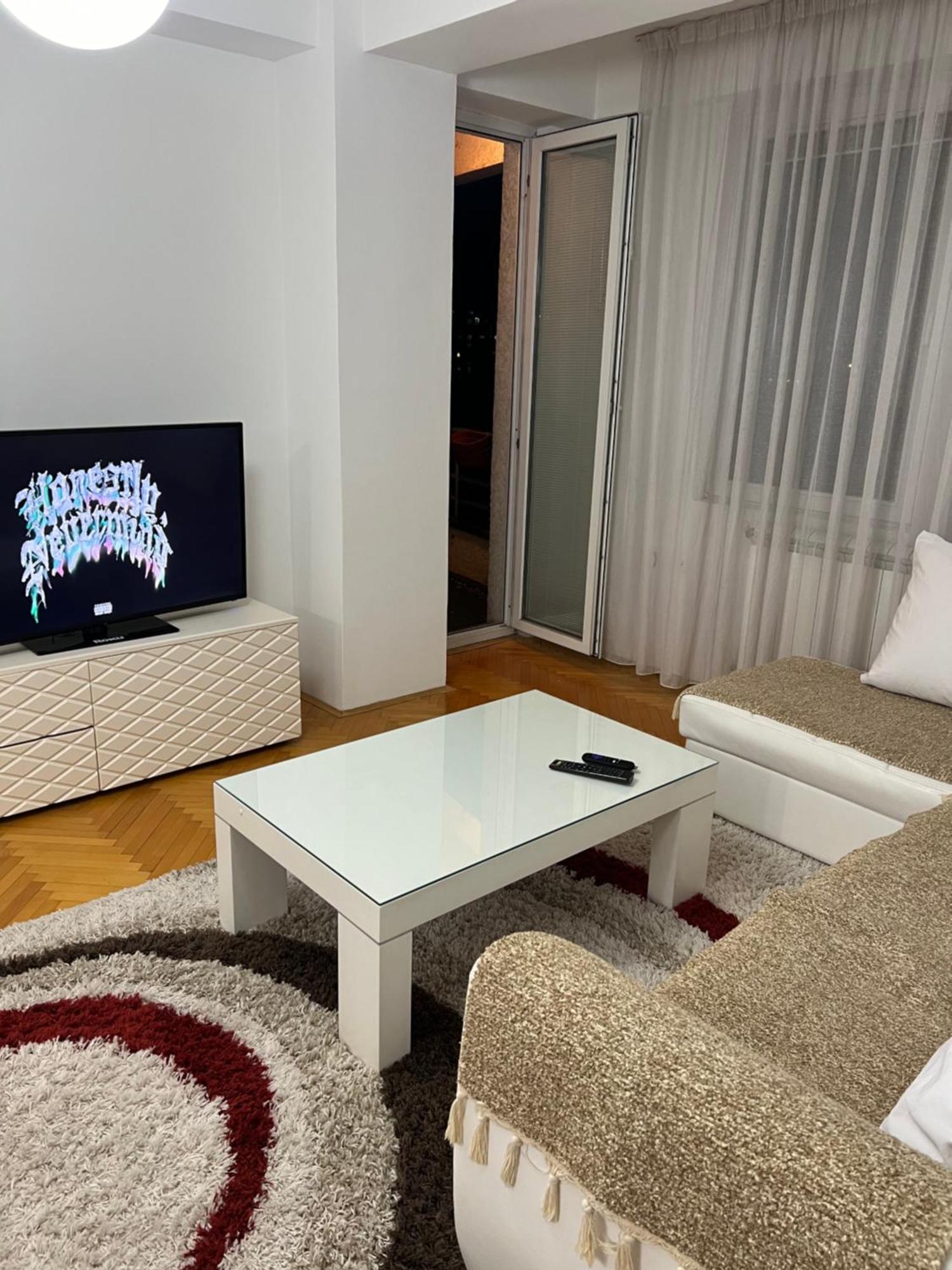 Karas Apartments Skopje Extérieur photo
